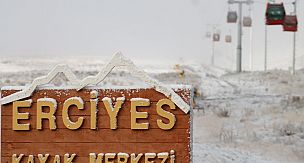 Erciyes karla kaplandı