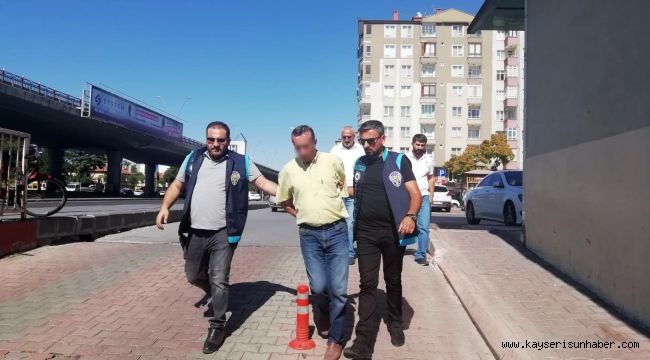 Kayseri'de Bıçaklı Kavga