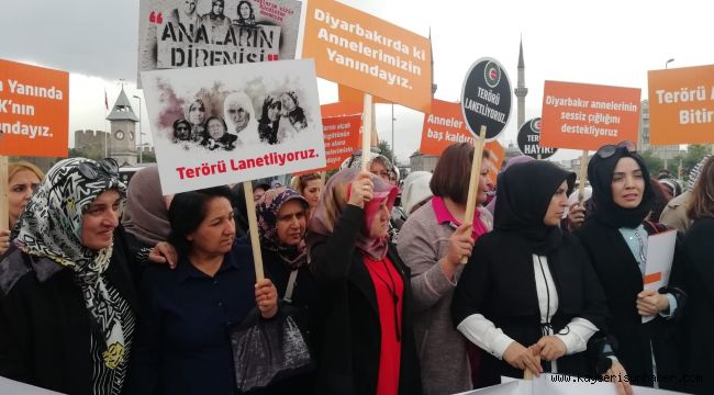 Diyarbakırlı Annelere STK Desteği