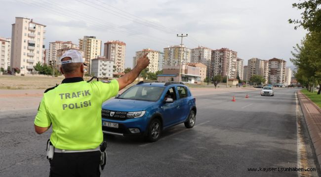 Kayseri Trafiğinde Sigara Denetimi Başladı 