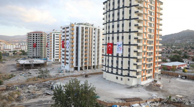 Kazım Karabekir Mahallesinde 39 Blokta 1986 Dairenin İnşaatı Devam Ediyor 