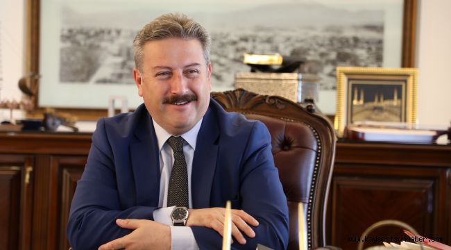 Başkan Dr. Mustafa Palancıoğlu'nu Gururlandıran Ödül