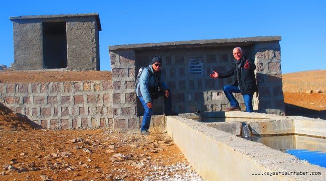 Gurbetçiler'den Mahallelerine Çeşme Desteği