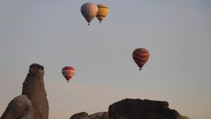 Kapadokya’da Balon Turları İptal Edildi