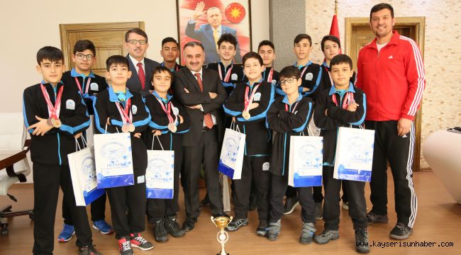 Develi Belediyesi’nden voleybolda bir başarı daha