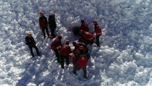 Erciyes’te çığ tatbikatı nefes kesti