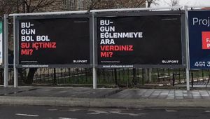 Bilboardlarda 'Corona' uyarısı