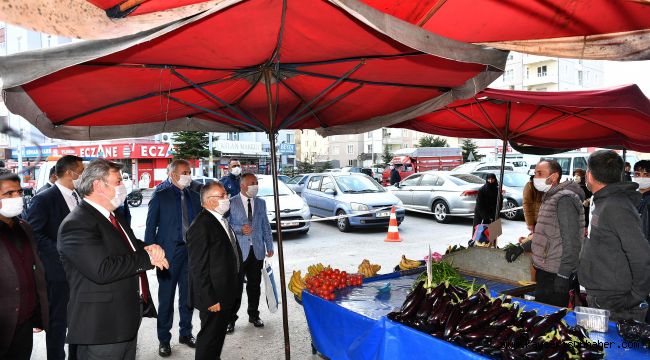 Başkan Büyükkılıç, semt pazarında incelemelerde bulundu