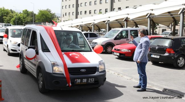 Melikgazi Belediyesi 30 bin iaşe paketini ihtiyaç sahiplerine ulaştırdı