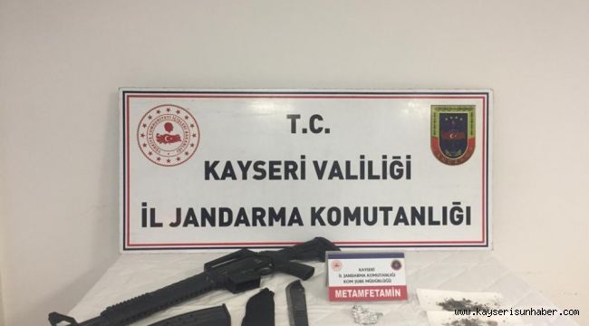 Jandarmadan uyuşturucu operasyonu