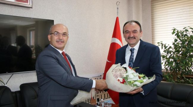 İl Milli Eğitim'de devir teslim töreni