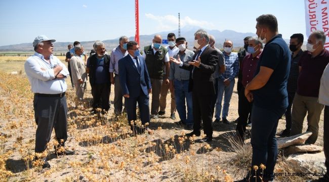 İncesu'da 'Aspir Bitkisi Tarla Günü' etkinliği düzenledi