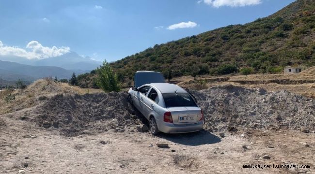 Ailesinin aracını kaçıran ehliyetsiz genç kaza yaptı: 5 yaralı