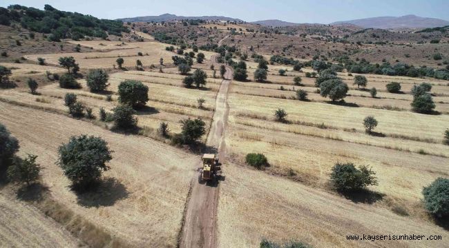 Başakpınar'a 10 kilometrelik yeni tarım yolu