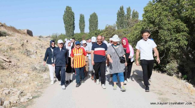 Başkan Büyükkılıç, muhtarlarla Koramaz Vadisi'nde buluştu