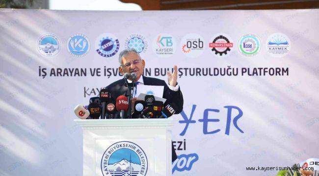 Başkan Büyükkılıç: "İşverenle iş arayanı buluşturduk, 2 bin 176 kişiye iş imkânı sunduk"