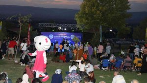 Melikgazi Mahalle buluşmalarında genç yaşlı bir arada eğlendi