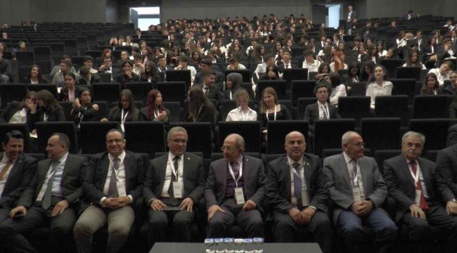 Tekden Fen ve Anadolu Lisesi'nde 'MUNEX 22' konferansı