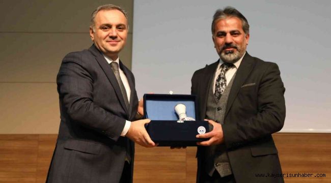 KGC Başkanı Metin Kösedağ, ERÜ'de Konferans Verdi