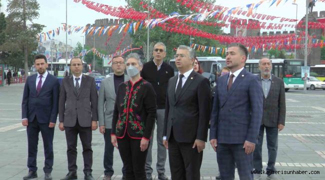 Başkan Akın: "Bilimin ışığında, ilacın olduğu her yerdeyiz"