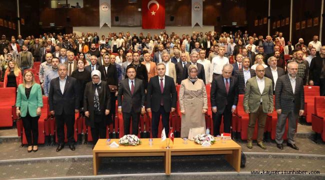 ERÜ'de 'Millî Mücadele'den Bugüne Dış Politika' konferansı düzenlendi