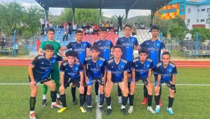 Erkiletspor U15 Takımı Aksaray'da şampiyon oldu