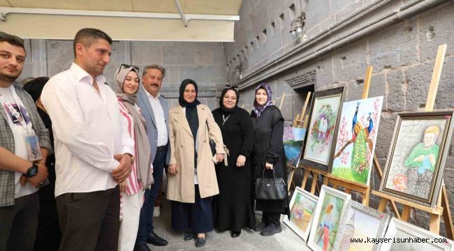 Melikgazi'nin Kursiyerleri Hünerlerini Sergiledi