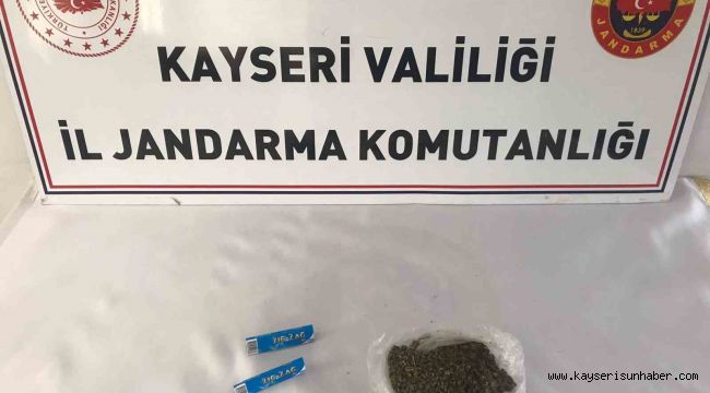 Baca Deliğinde Uyuşturucu Yakalandı