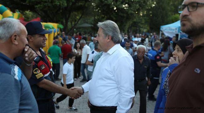 Gürpınar Sakinleri 'Mahalle Buluşması'nda Bir Araya Geldi