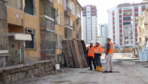 Talas dönüşüyor, yapılar güçleniyor