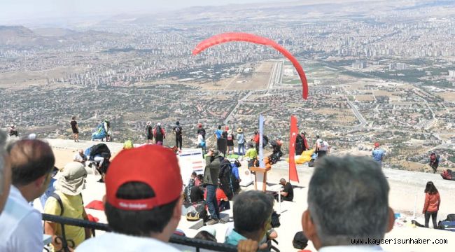 Yamaç Paraşütü Türkiye Şampiyonası Mesafe Yarışması Başladı