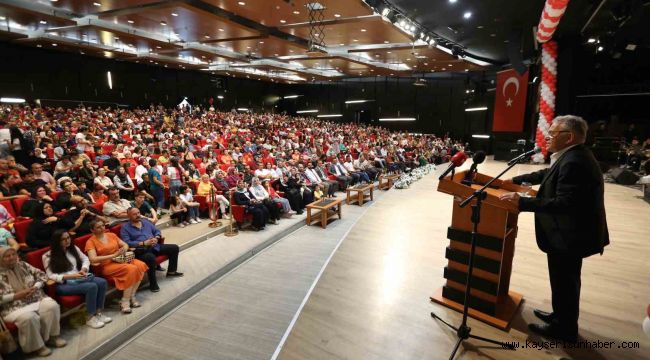 Başkan Büyükkılıç'tan konservatuar'ın coşkulu kapanışına özel türkü