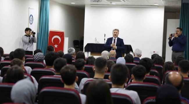 Başkan Palancıoğlu'ndan öğrencilere altın öğütler