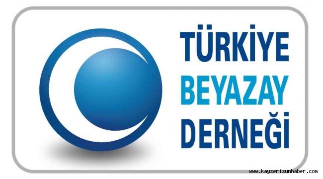 Beyazay Derneği, özel gereksinimli bireylerin sorunlarına sahip çıkıyor