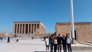 TEMA Kayseri üyeleri Anıtkabir'i ziyaret etti