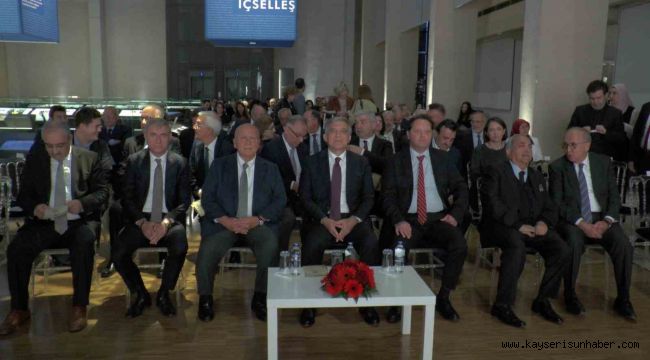 11. Cumhurbaşkanı Abdullah Gül, Kayseri'de 'Cumhuriyet'in 100. Yılı Resepsiyonu'na katıldı