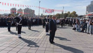 Bakan Özhaseki: "Bu coğrafyada güçlü olmak bir mecburiyettir"