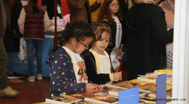 Kitap Fuarını Çocuklar da Çok Sevdi