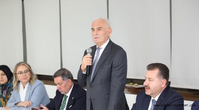 Başkan Büyükkılıç, yerel yönetimler toplantısına katıldı