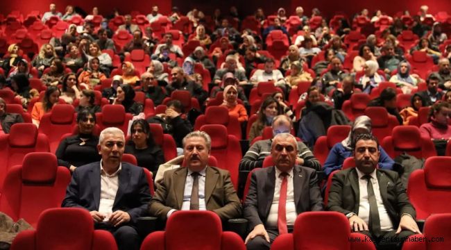 Başkan Palancıoğlu, öğretmenlerle 'Aybüke: Öğretmen oldum ben' filmini izledi