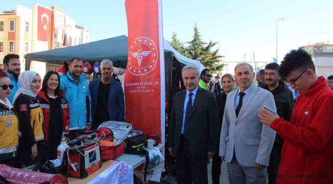 Büyükşehir İtfaiyesi'nden 100. yıl Tatbikatı