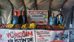 Develi'de Filistin için "İyilik Manavı" açıldı