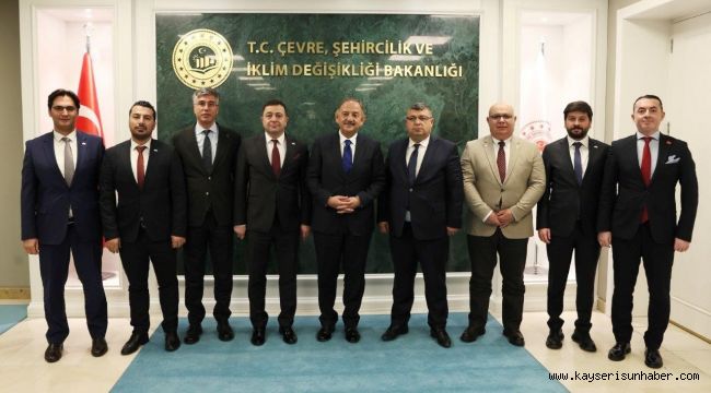 Kayseri OSB Yönetimi, Bakan Özhaseki'yi ziyaret etti