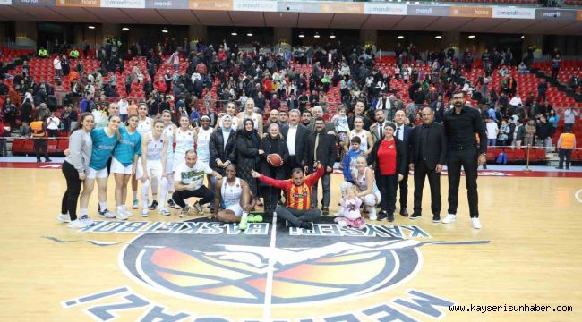 Melikgazi Kayseri Basketbol, Slovak ekibini eli boş gönderdi