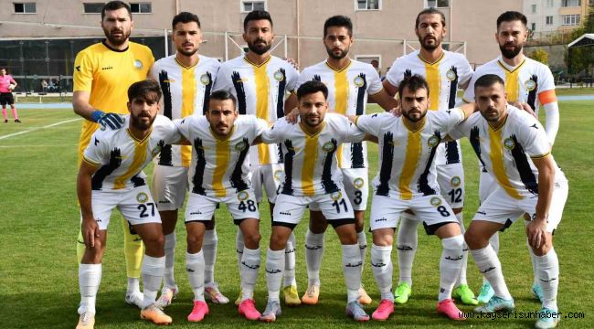 Talasgücü Belediyespor puanla döndü