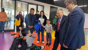 Başkan Büyükkılıç'tan gönül belediyeciliğinin en güzel örneklerinden Engelsiz Yaşam Merkezi'ne ziyaret