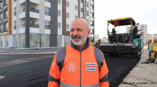 Başkan Çolakbayrakdar: "Kocasinanımızın her bir noktasını güzelleştiriyoruz"