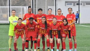 Kayseri Kadın FK, ilk yarıyı 5. sırada tamamladı