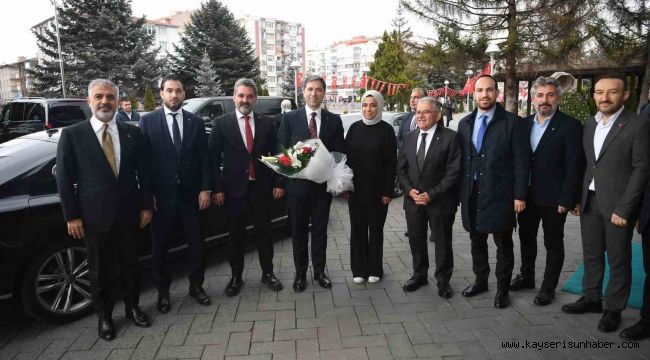 AK Parti Genel Başkan Yardımcısı Sırakaya'dan Büyükkılıç'a ziyaret