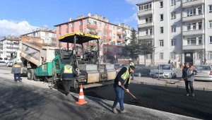 Büyükşehir'den Ziya Gökalp Mahallesi'ne 3.3 milyon TL'lik sıcak asfalt yatırımı